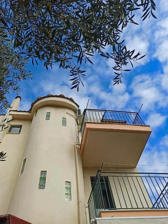 Villa Louvis House Akti Salonikiou 0*,  Griechenland