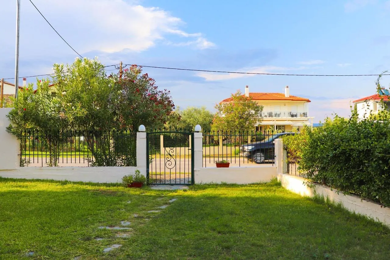 Villa Louvis House Akti Salonikiou Griechenland